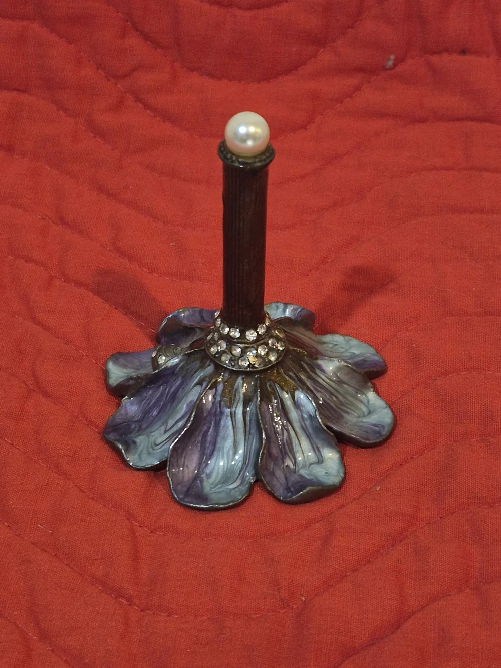 Vintage Purple Enamel Flower Metal Ring Holder Stand Rhinestones & Pearl